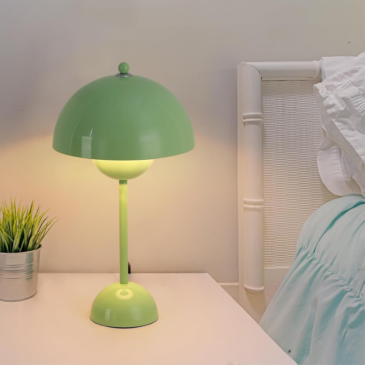 Modern Bud Table Lamp for Home
